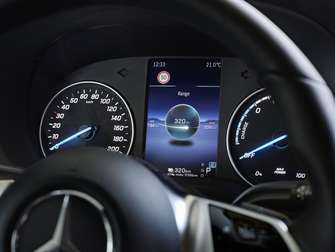 Mercedes-Benz eVito Kombiinstrument Fahrer