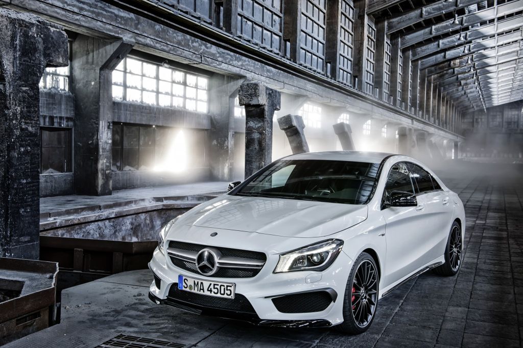 MERCEDES-BENZ CLA 45 AMG 12