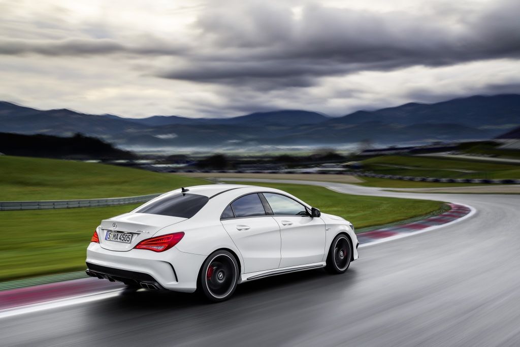 MERCEDES-BENZ CLA 45 AMG 8