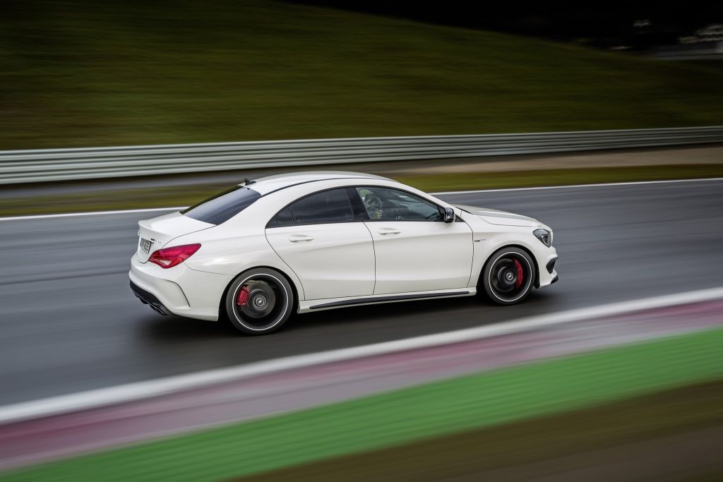 MERCEDES-BENZ CLA 45 AMG 9